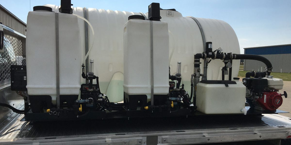 BENCO Roadside Spraying Truck with 2 chemical tanks and a freshwater tank