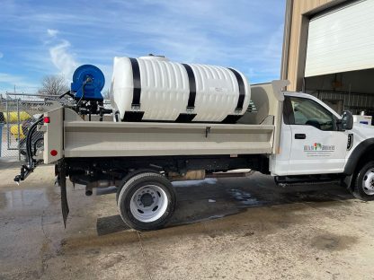 BENCO Sprayers drop-in road deicer for deicing parking lots